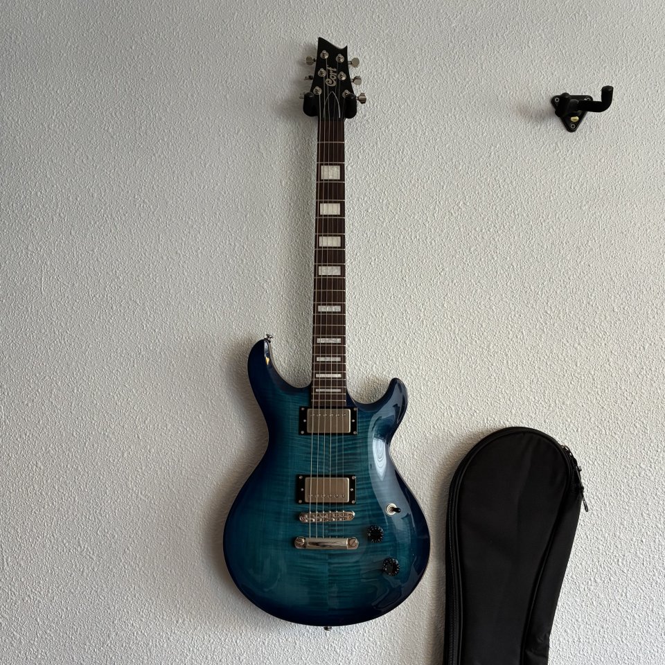 CORT M-600 BB de segunda mano · Foto 2 de 5 · Alicante · 300 €