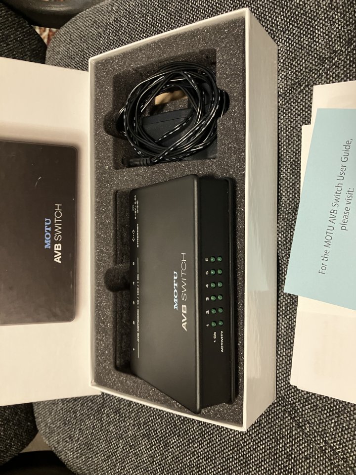 Motu AVB Switch