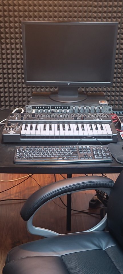 Behringer ms1 mk1 de segunda mano · Foto 1 de 3 · Illes Balears · 50 €