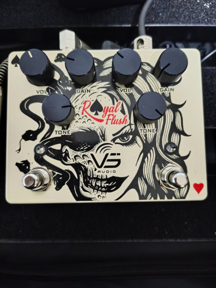 Reservado...Vs audio royal flush