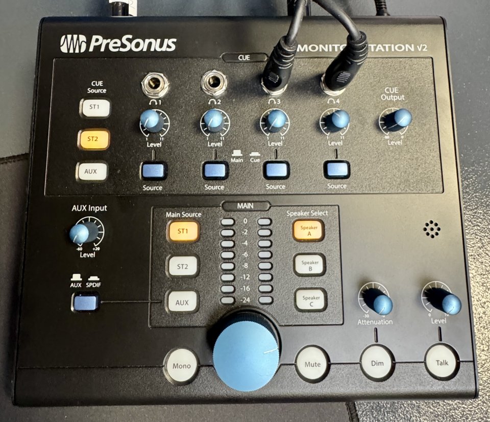 PreSonus Monitor Station V2 de segunda mano · Foto 3 de 3 · Cádiz · 220 €