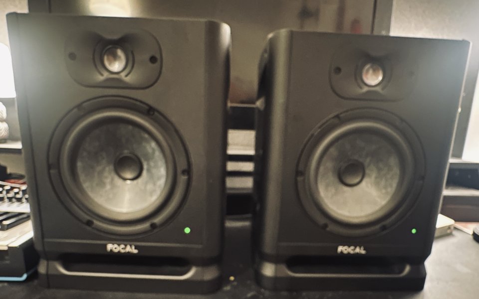 Monitores de Estudio Focal Alpha EVO 65 de segunda mano · Foto 2 de 2 · Madrid · 390 €
