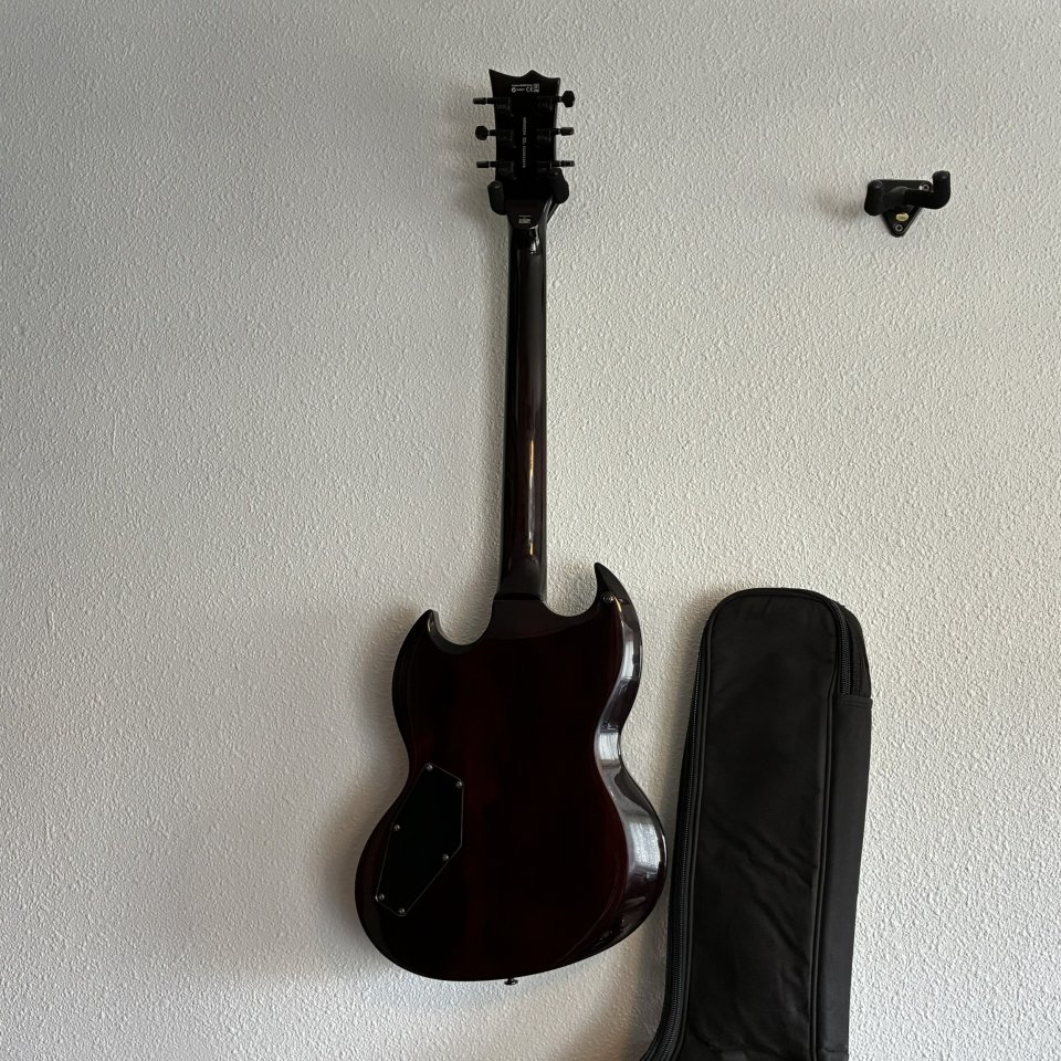 LTD Viper-256 de segunda mano · Foto 4 de 5 · Alicante · 300 €