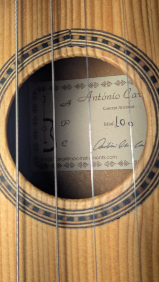 Cavaquinho APC 100 de segunda mano · Foto 7 de 10 · Barcelona · 110 €