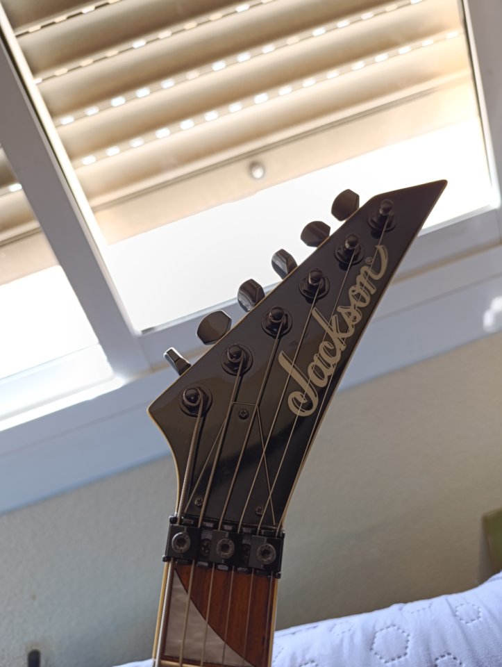 Jackson Randy Rhoads RRXMG de segunda mano · Foto 4 de 9 · Alicante · 600 €