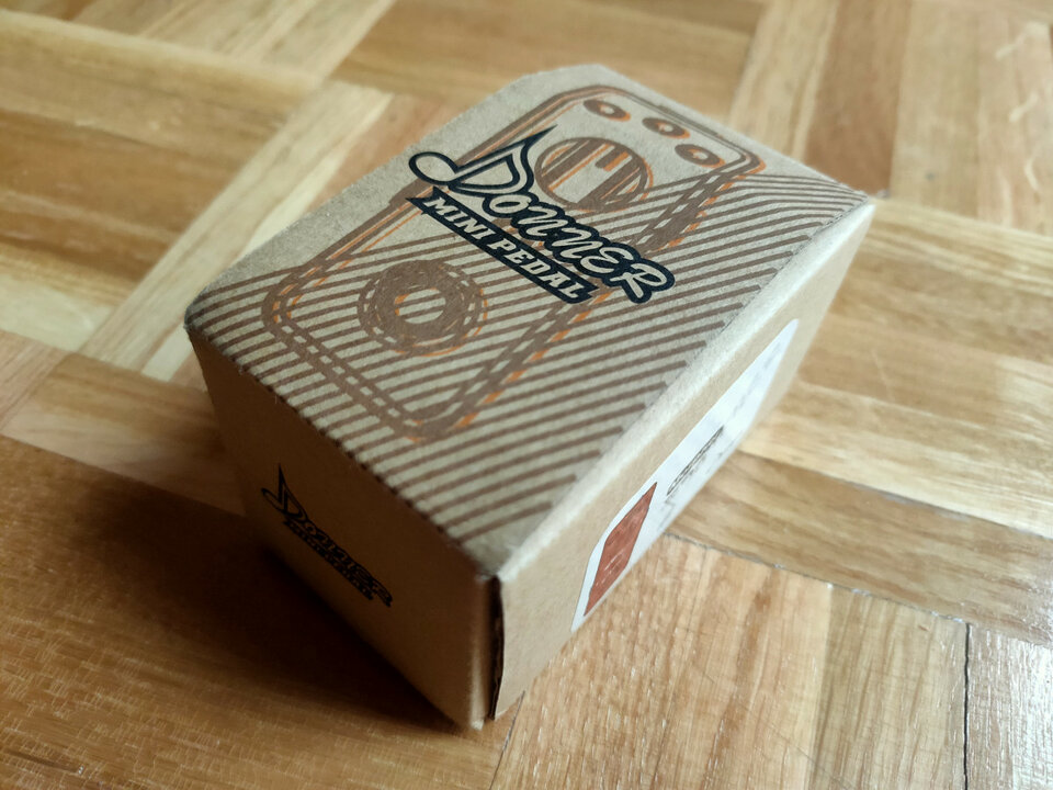 Pedal de distorsión Donner Morpher