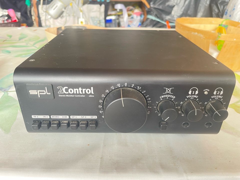 SPL 2Control (Model 2860) - Controlador de Monitores - Negro