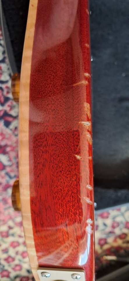 PRS McCARTY ARTIST TOP con TREMOLO Y DIAPASON BRAZILIAN ROSEWOOD FRIMADO (2000) de segunda mano · Foto 10 de 10 · Madrid · 5000 €