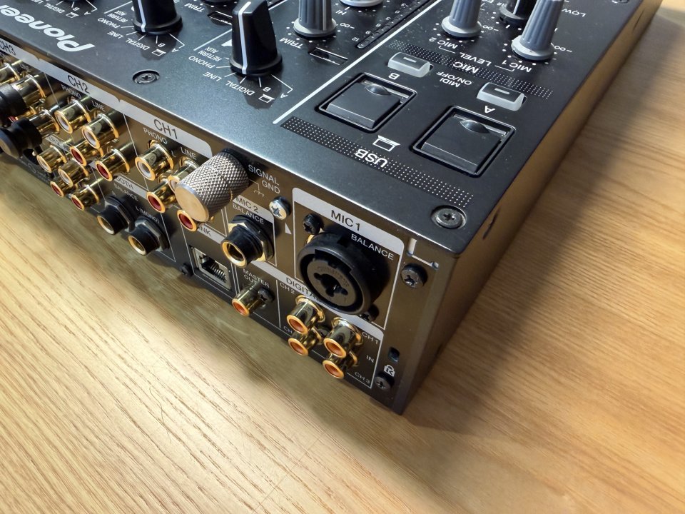 Pioneer DJM 900 Nexus 2 de segunda mano · Foto 4 de 6 · Cuenca · 1500 €