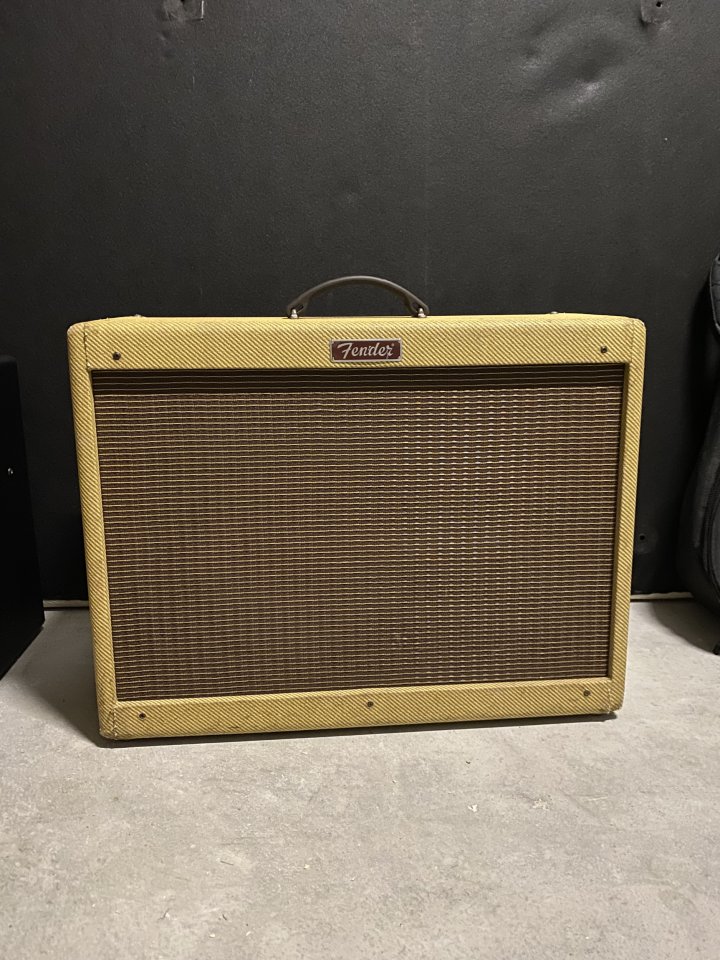 Fender Blues Deluxe de segunda mano · Foto 1 de 4 · Bizkaia · 500 €