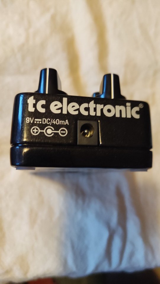 TC Electronic Dark Matter Distortion
