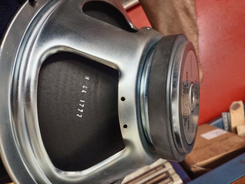 Celestion G12 65 Heritage 8 ohmios de segunda mano · Foto 6 de 6 · Navarra · 105 €