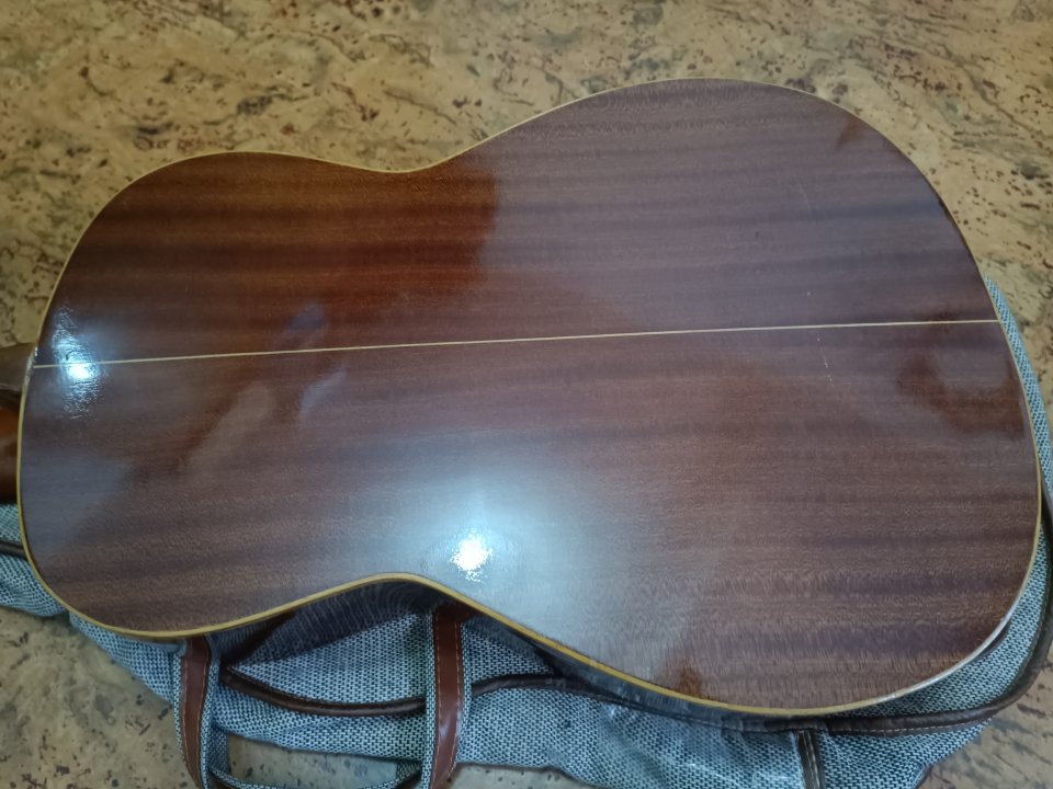 Guitarra clásica Hijos de Vicente Tatay de segunda mano · Foto 5 de 10 · Ourense · 200 €