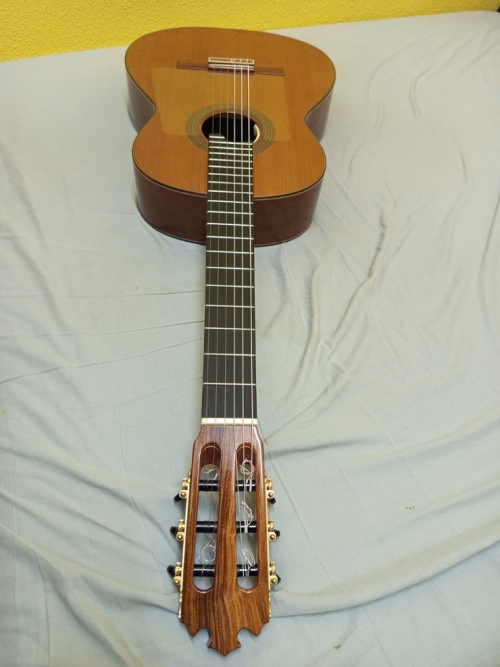 Guitarra clásica Prudencio Sáez Modelo 6 PS de segunda mano · Foto 5 de 7 · Murcia · 1500 €