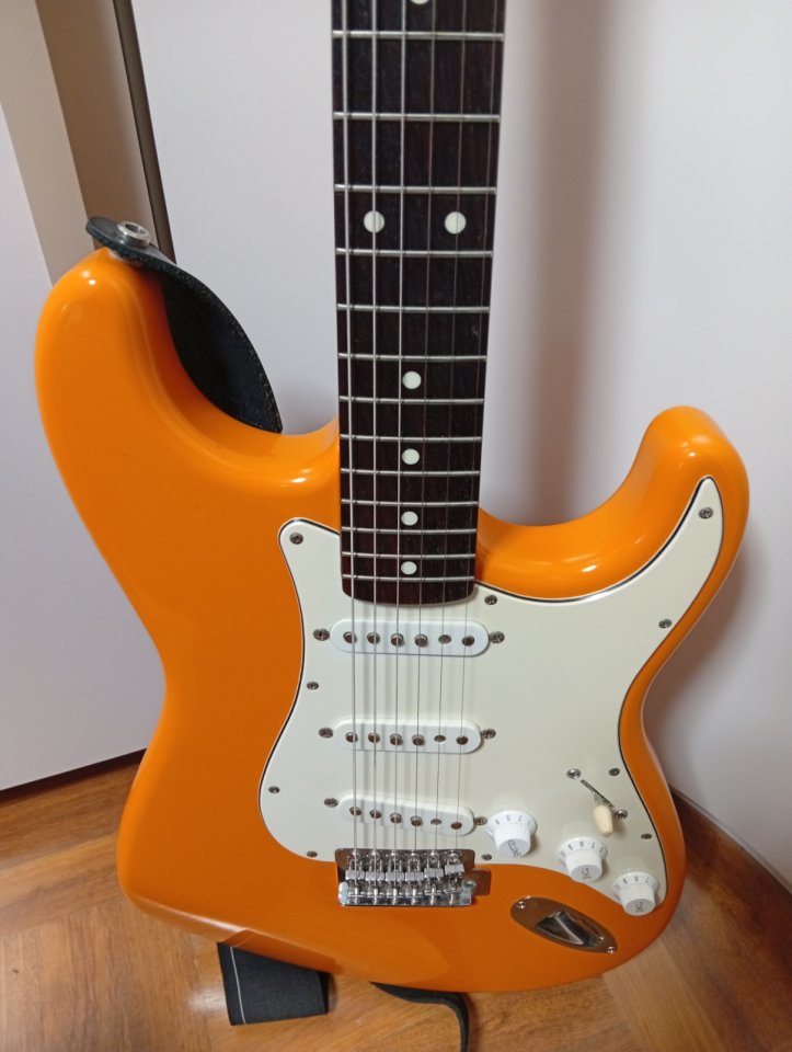 Fender stratocaster made in japan de segunda mano · Foto 3 de 7 · Burgos