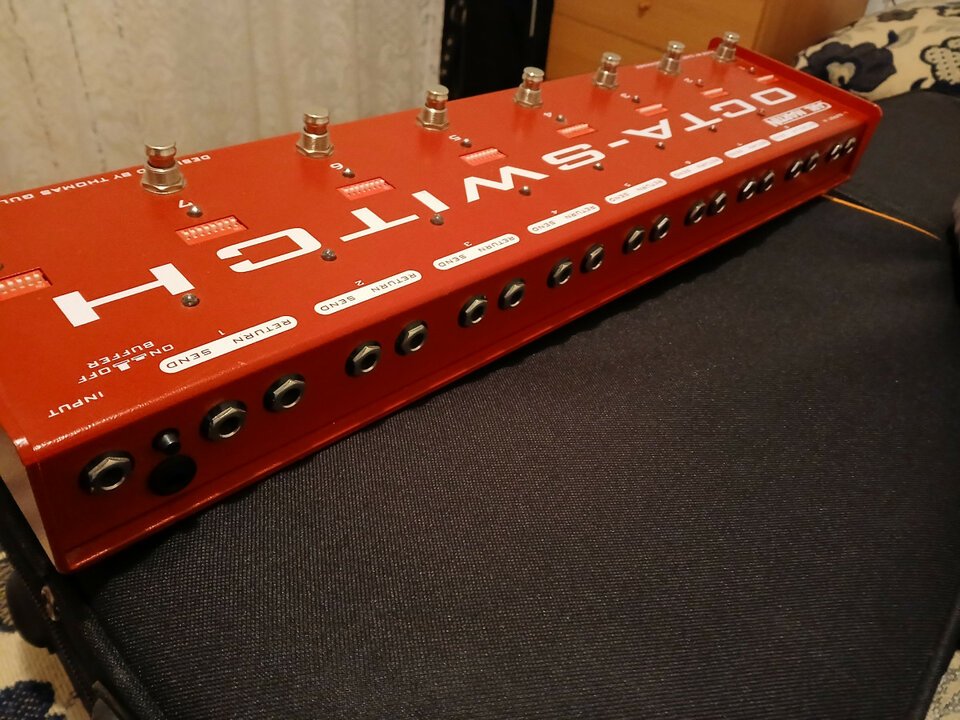 Carl Martin Octaswitch