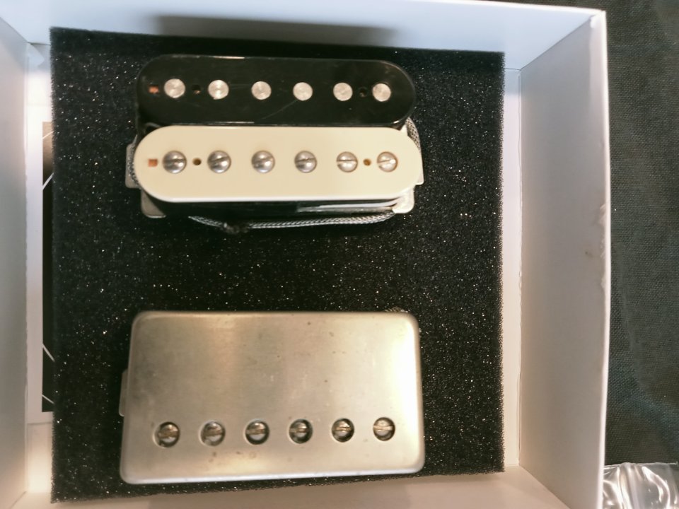 Tokai Love Rock Les Paul (Seymour Duncan Slash) de segunda mano · Foto 9 de 9 · Illes Balears · 450 €
