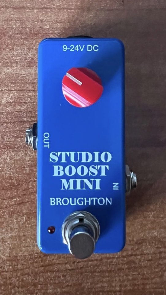Broughton boost mini (neve) de segunda mano · Alicante · 200 €