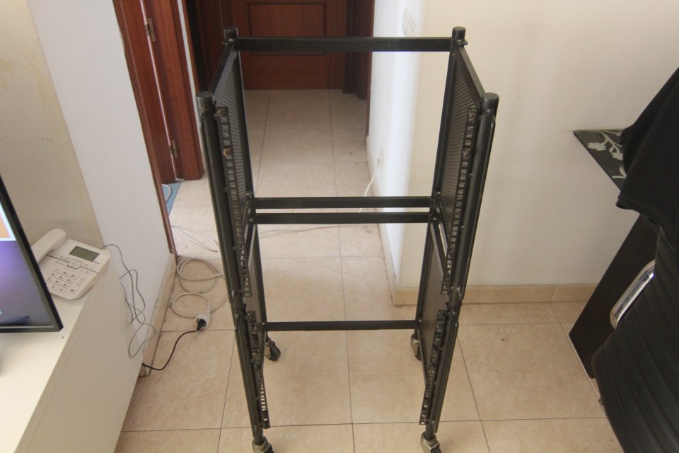 Rack Audio con ruedas plegable y desmontable