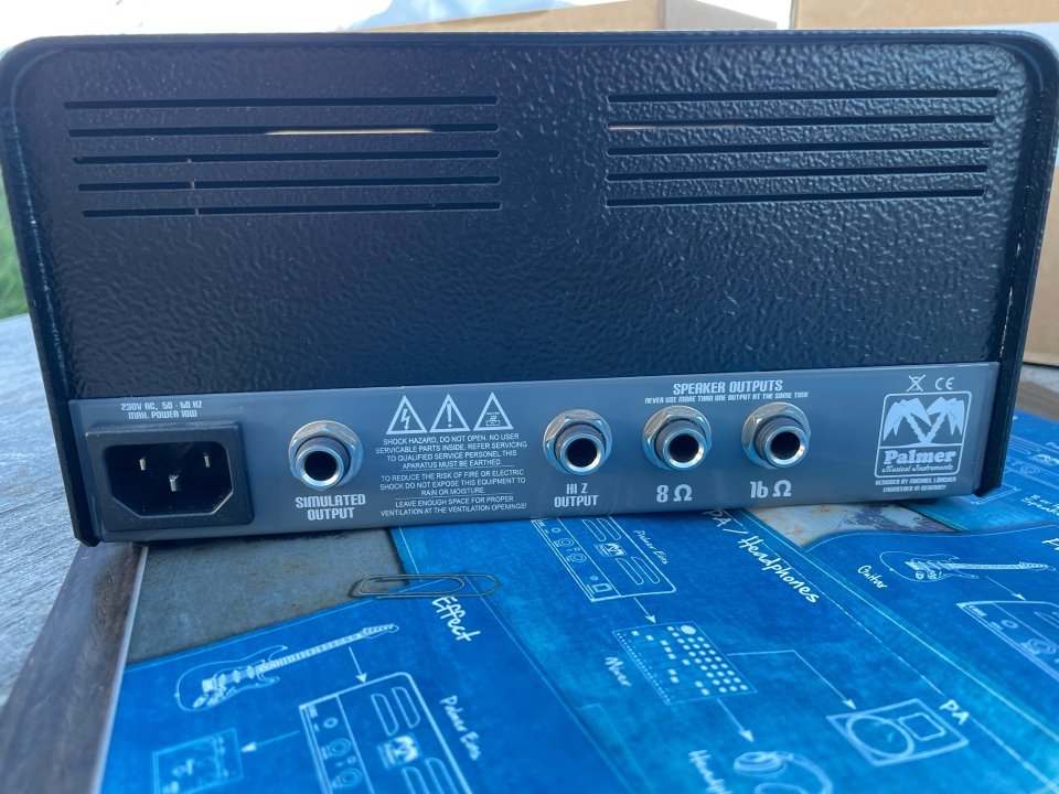 Palmer Eins - Amplificador Válvulas