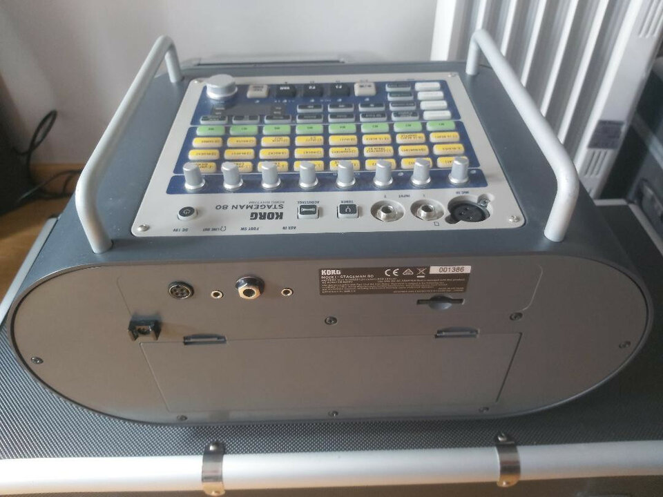 Korg Stageman 80 de segunda mano · Foto 3 de 3 · Lugo · 275 €