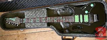 Vintage Ibanez jem Chainsaw Hardshell Case Gray (80s / 90s) .