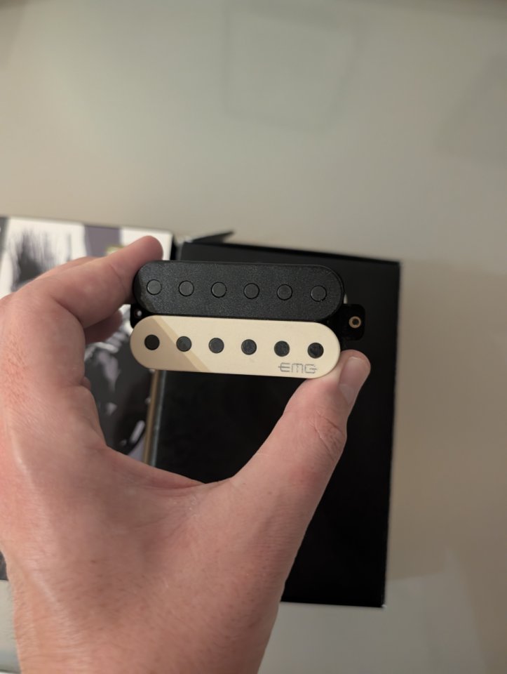 Emg daemonum jim root envío incluido! de segunda mano · Foto 3 de 5 · Madrid · 130 €