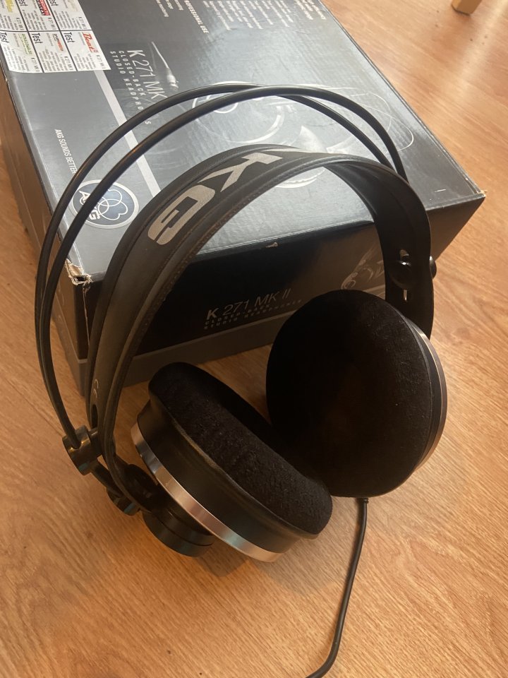 AKG K 271 MK II Auriculares estudio