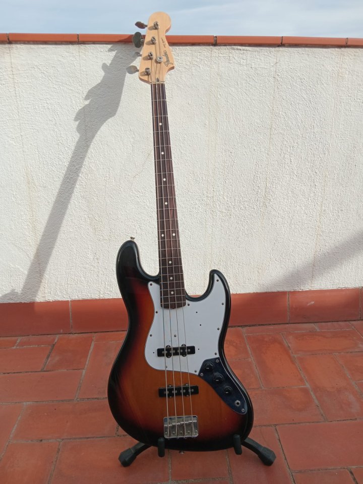 Fender Jazz bass MIJ