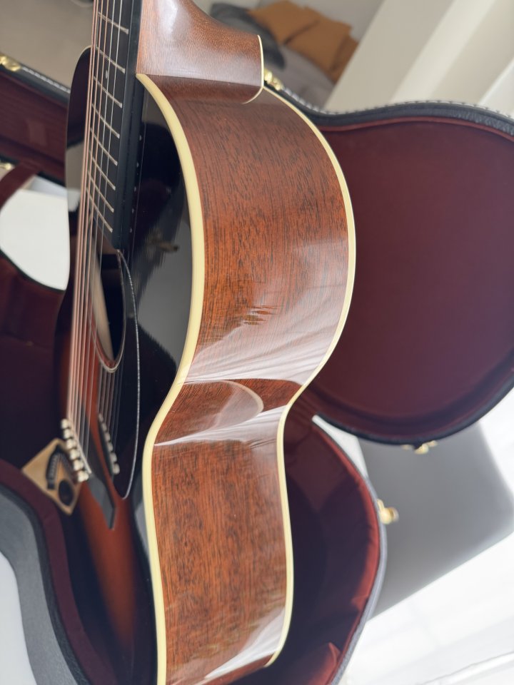 Acústica Martin CEO 7