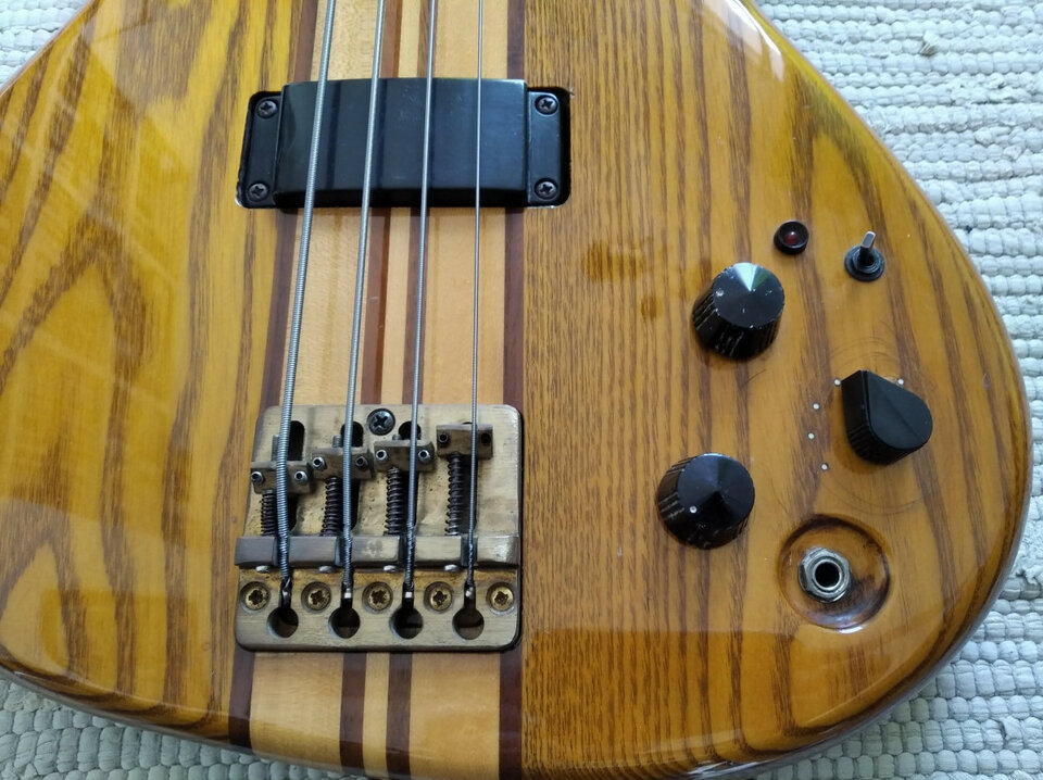 Bajo Aria Pro II SB-1000 de segunda mano · Foto 7 de 10 · Illes Balears · 1100 €