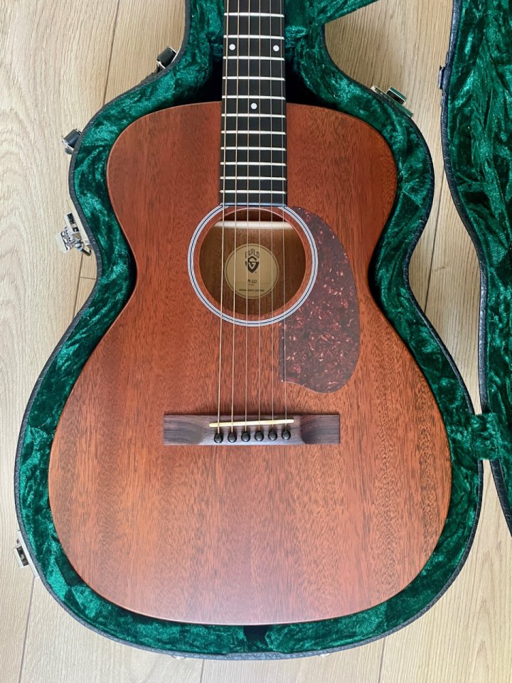 Guild M-20 USA All Mahogany de segunda mano · Foto 1 de 7 · Granada · 1400 €