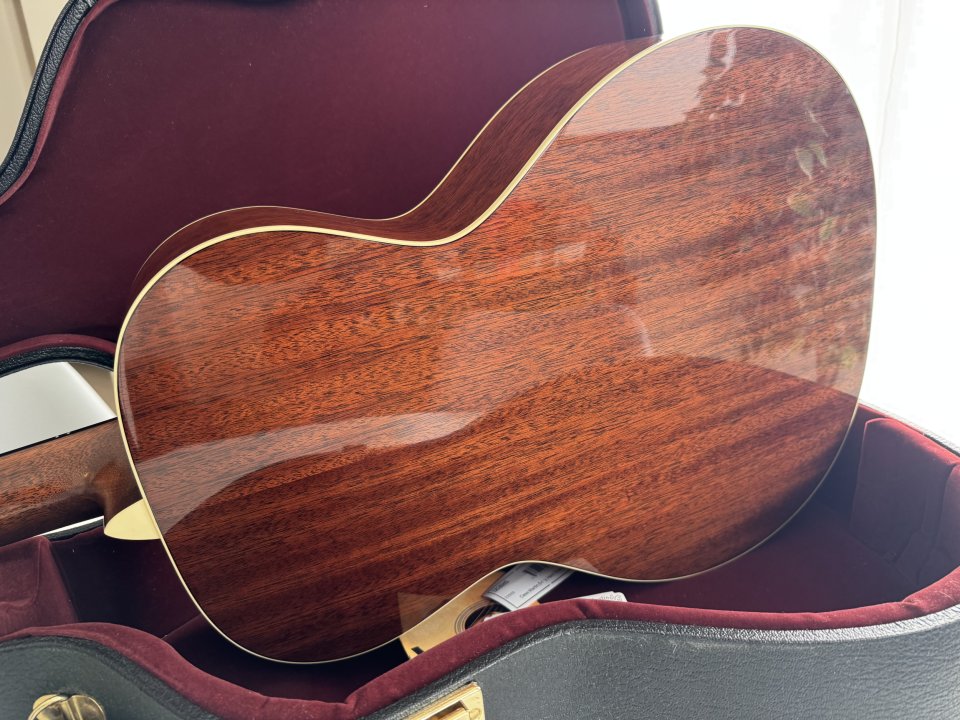 Acústica Martin CEO 7