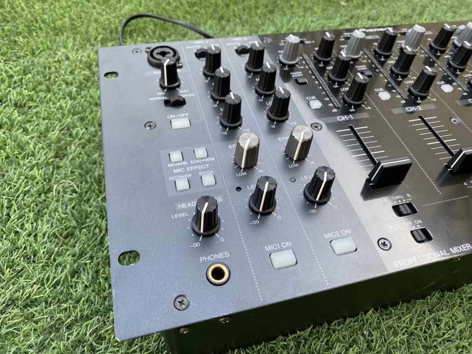Pioneer DJM 5000 de segunda mano · Foto 7 de 9 · Ciudad Real · 495 €