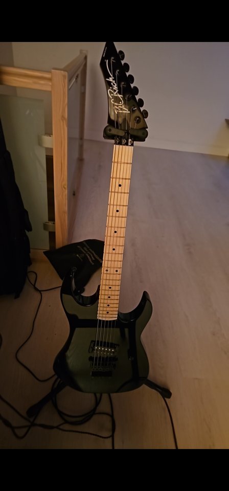 BC RICH GUNSLINGER USA