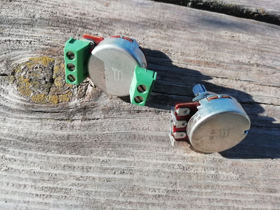 Bourns Potentiometros Linear B250K & Audio A500K No welding de segunda mano · Foto 4 de 7 · Albacete · 15 €