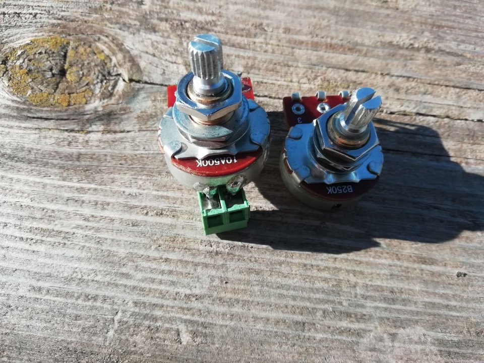 Bourns Potentiometros Linear B250K & Audio A500K No welding de segunda mano · Foto 5 de 7 · Albacete · 15 €