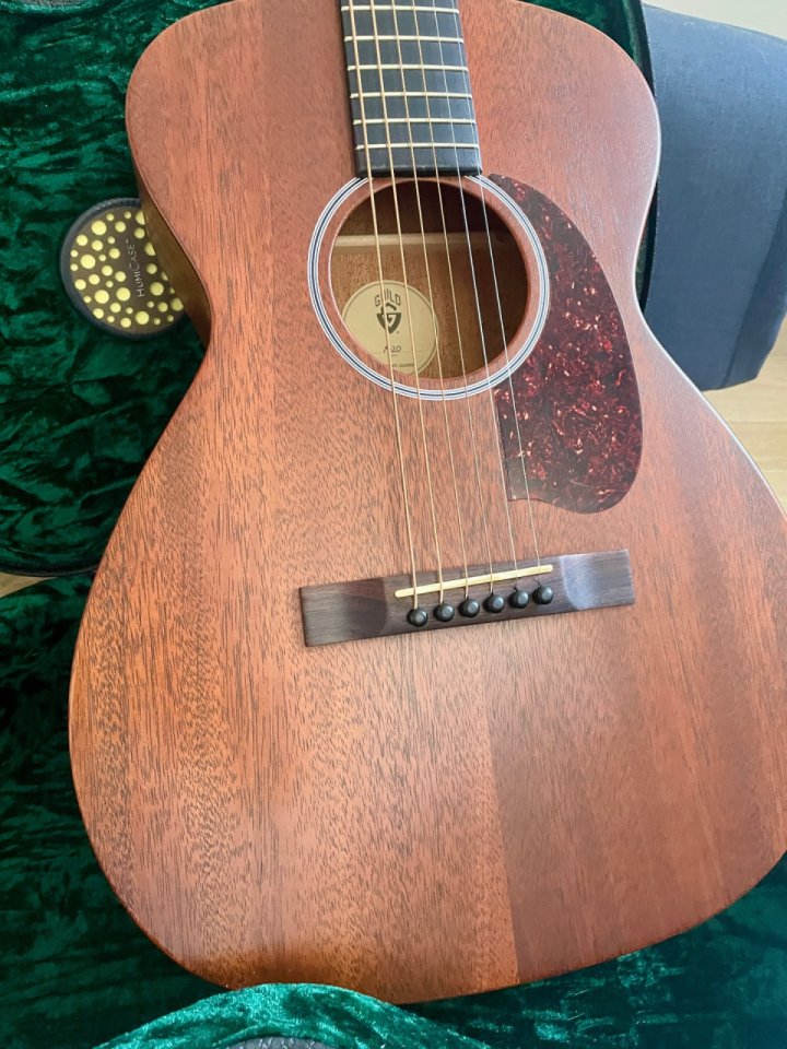Guild M-20 USA All Mahogany de segunda mano · Foto 6 de 7 · Granada · 1400 €