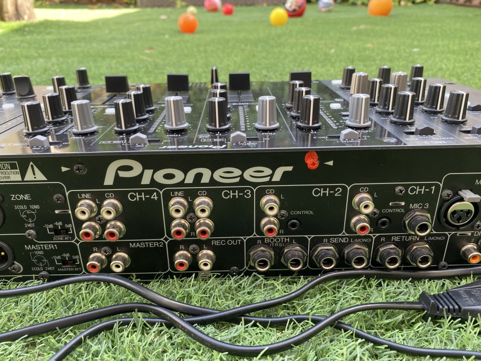 Pioneer DJM 5000 de segunda mano · Foto 4 de 9 · Ciudad Real · 495 €