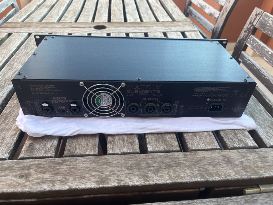 Matrix elements gt1000 fx ( etapa FRFR para fractal, quad cortex ,etc ) de segunda mano · Foto 7 de 9 · Madrid · 550 €