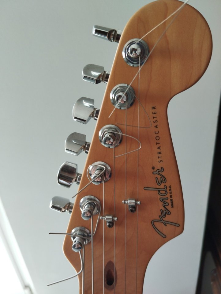 Fender Stratocaster Americana 1996 de segunda mano · Foto 2 de 4 · Valencia · 1000 €