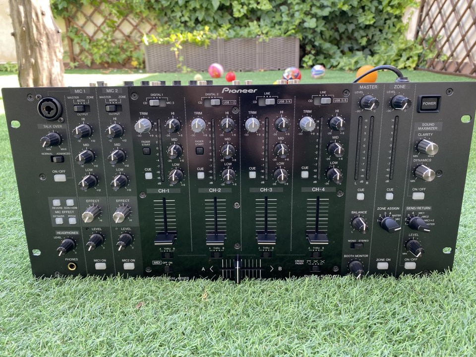 Pioneer DJM 5000 de segunda mano · Foto 8 de 9 · Ciudad Real · 495 €