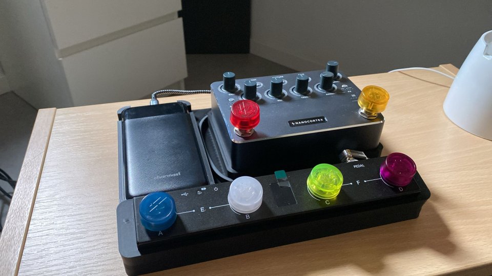 Pedalboard Nano Cortex de segunda mano · Foto 3 de 3 · Madrid · 25 €