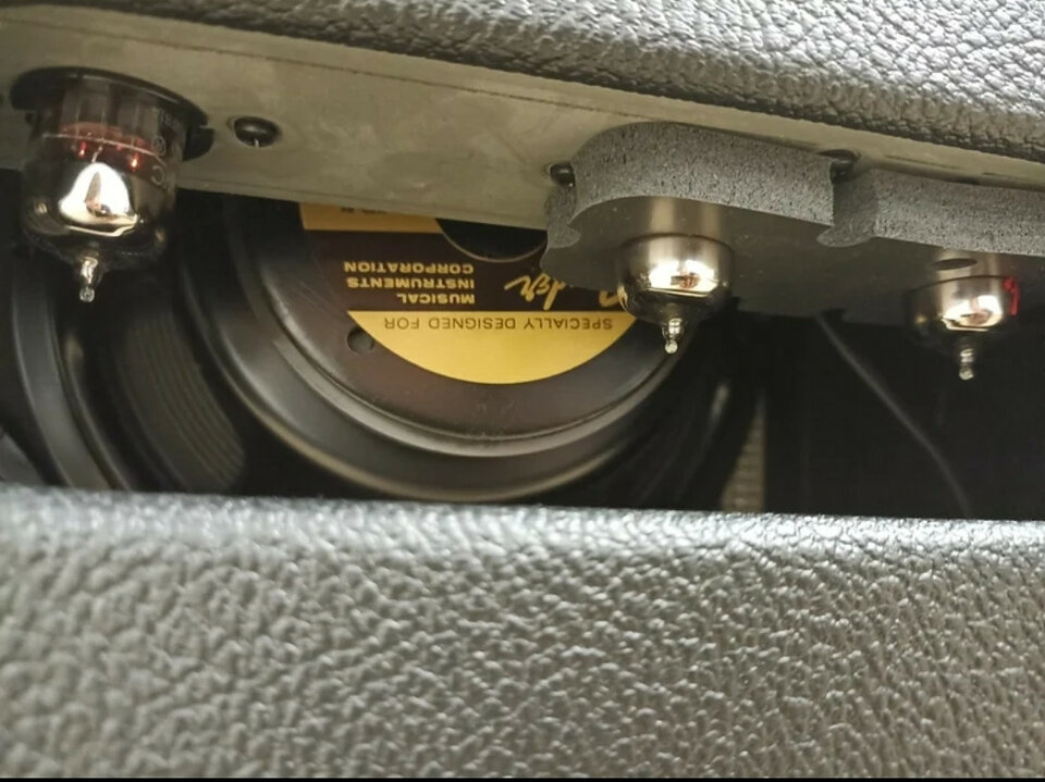 Amplificador Fender Hot Rod DeVille