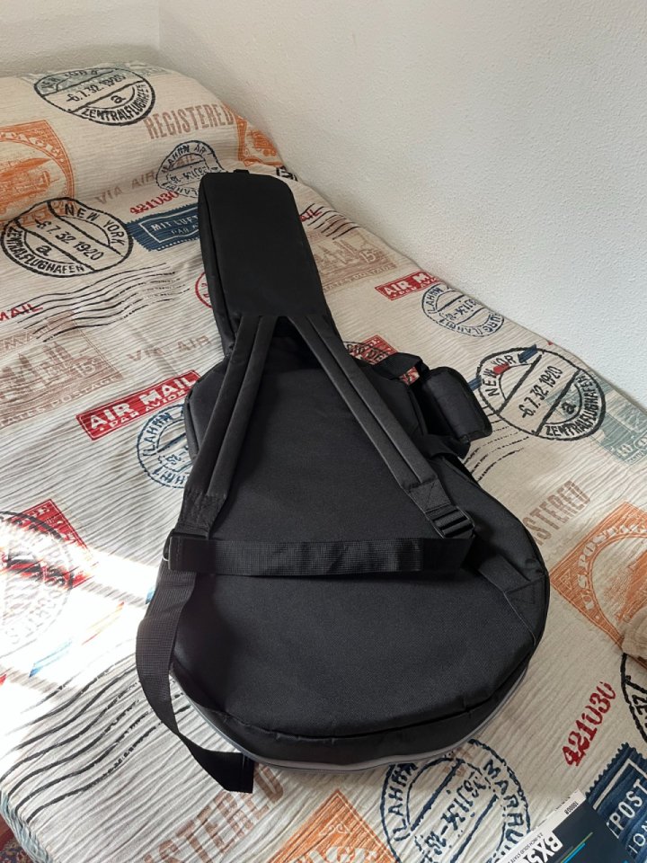 Tokai UES86SB Tipo 335 de segunda mano · Foto 9 de 9 · Sevilla · 500 €
