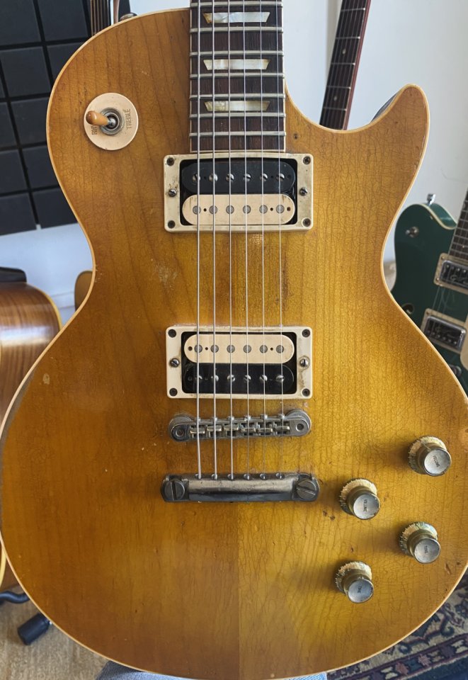 Gibson Les Paul R8 Custom Authentic 2001 (VIDEO) de segunda mano · Foto 1 de 10 · Madrid · 4500 €