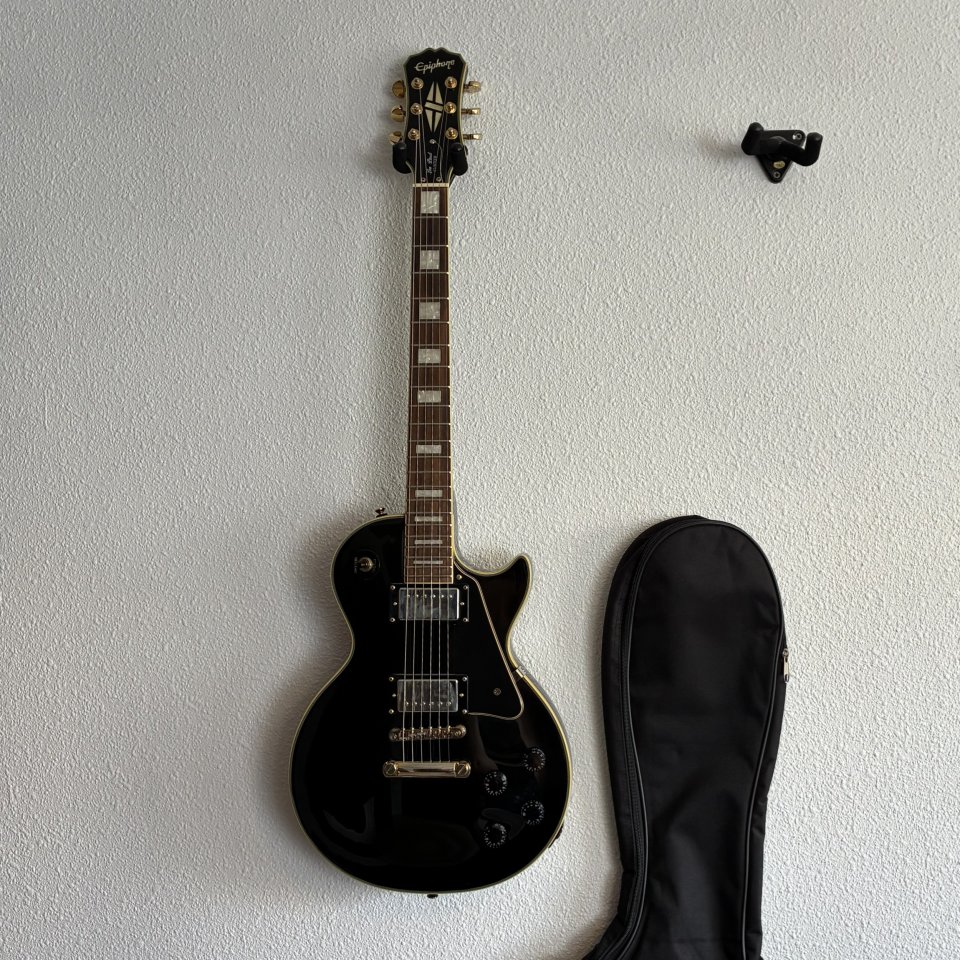 Epiphone Les Paul Custom Ebony de segunda mano · Foto 2 de 5 · Alicante · 350 €