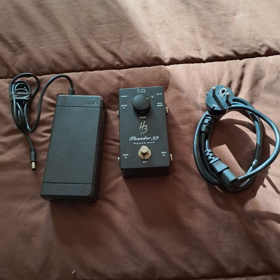 Harley Benton Thunder 99 Power Amp