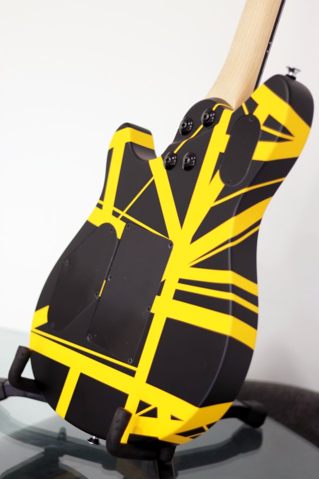 EVH by Fender Wolfgang Special Striped Black and Yellow (envío incluido)