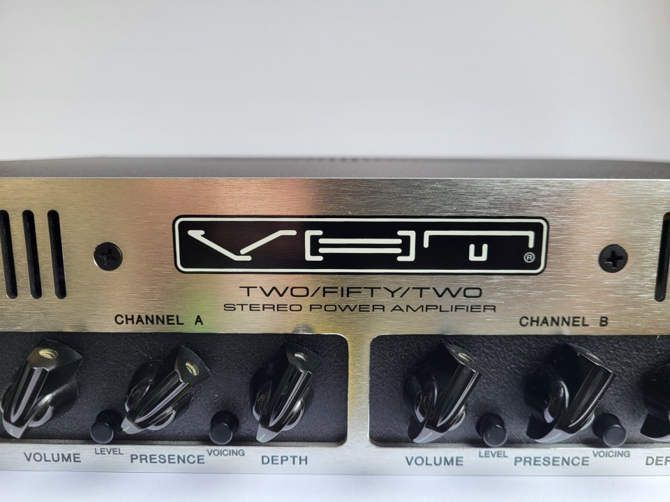 Etapa vht a valvulas 2/50/2